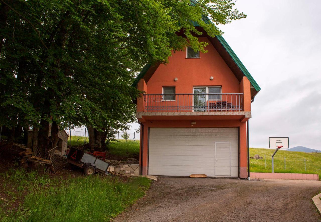 Durmitorways House *